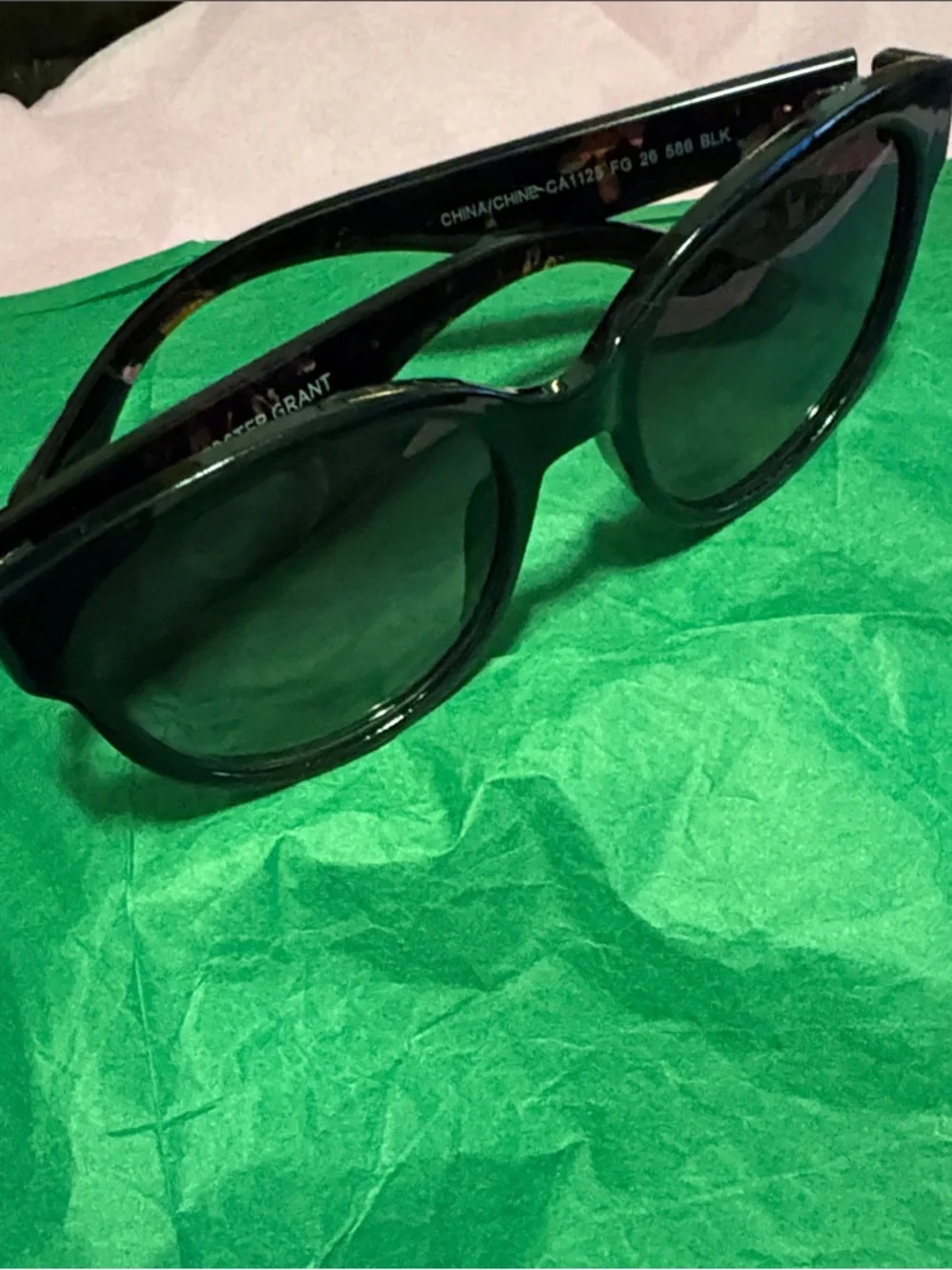 Black Women's Sunglasses - Foster Grant